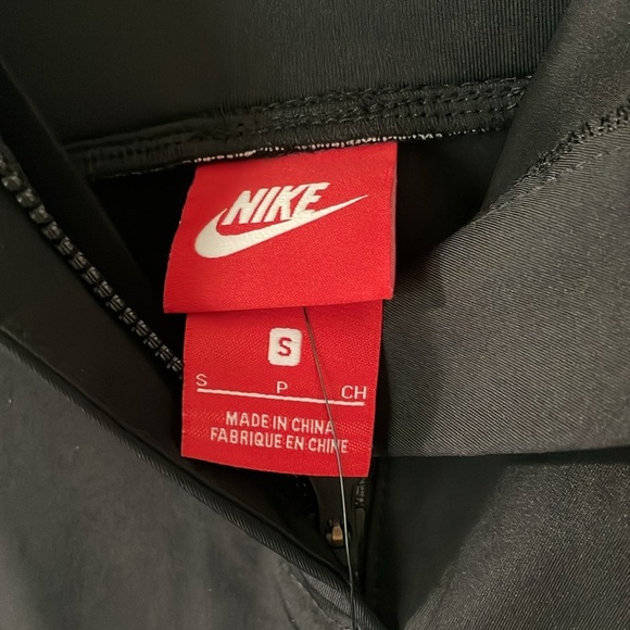 NWT Nike Sportswear Tech Business Athletic Women’s Black Pencil Skirt Size Small - Picture 3 of 10